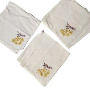 VTG 1970s PAINTED DAISY FLOWER NAPKIN SET 3 HANKIE BRIDAL LINEN COLORFUL